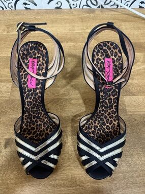 Betsy Johnson Black and Gold Peep toe Stiletto Heels